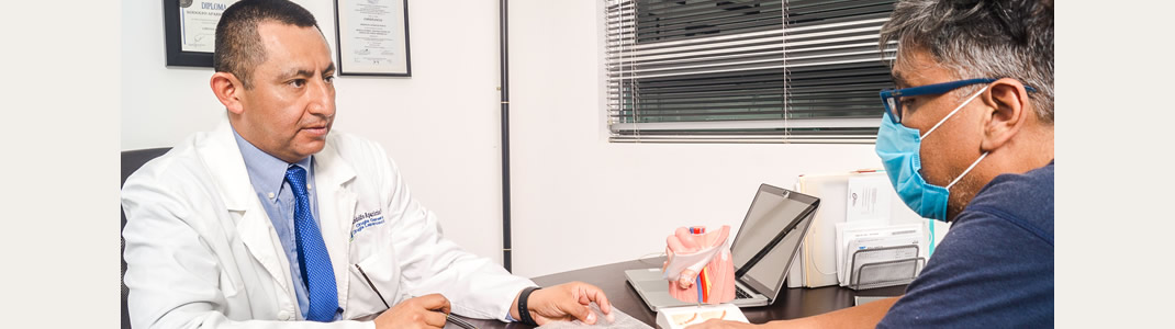 Especialista en cirugía gastrointestinal y hernia abdominal